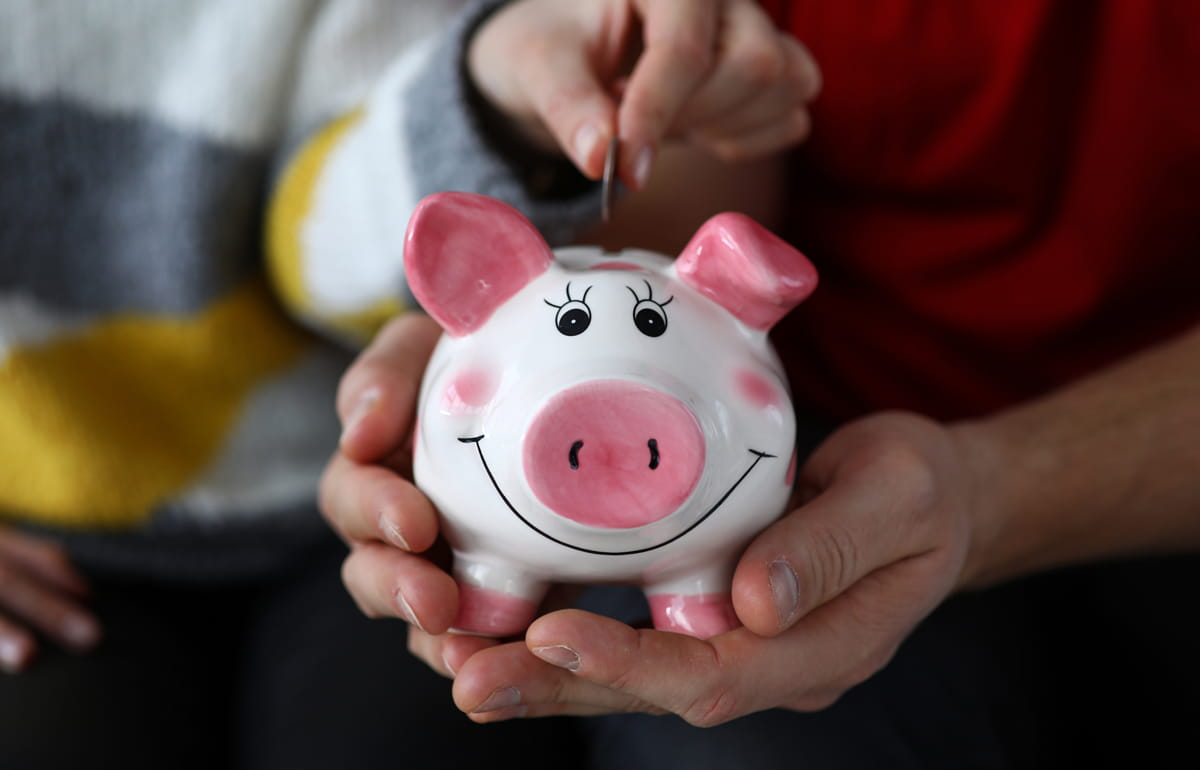 Navigate Financial Conversations With Family Without Tension	