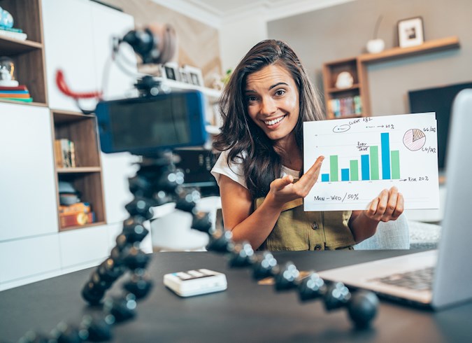 5 Tips to Navigate Financial Planning Advice on Social Media