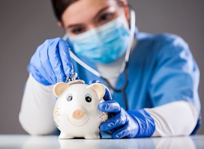 Financial Planning for Future Doctors